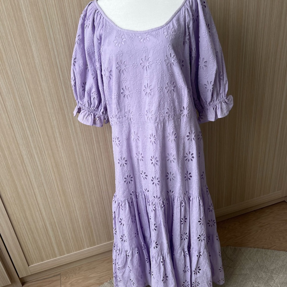 Ann Taylor Lilac Eyelet Midi Dress - Picture 3 of 8
